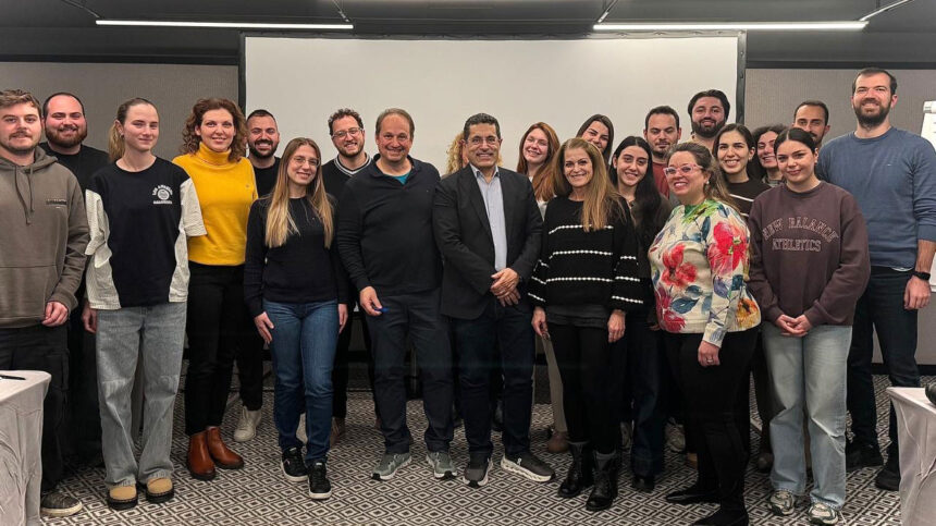 Πρόγραμμα Επανορθωτικής και Αισθητικής Οδοντιατρικής