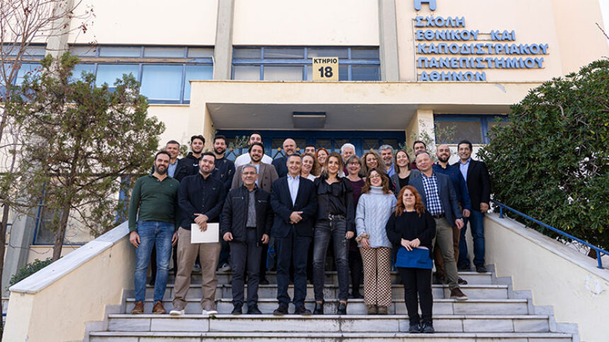 Κλινικό Πρόγραμμα Βασικής Εκπαίδευσης στην Εμφυτευματολογία: Μια Μοναδική Εκπαιδευτική Εμπειρία