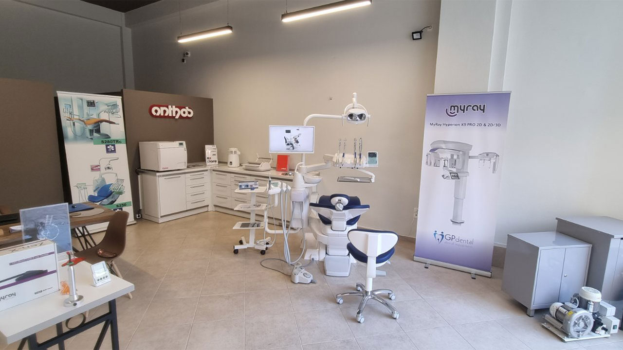 Anthos Hellas: Νέο κατάστημα και έκθεση προϊόντων στην Πάτρα